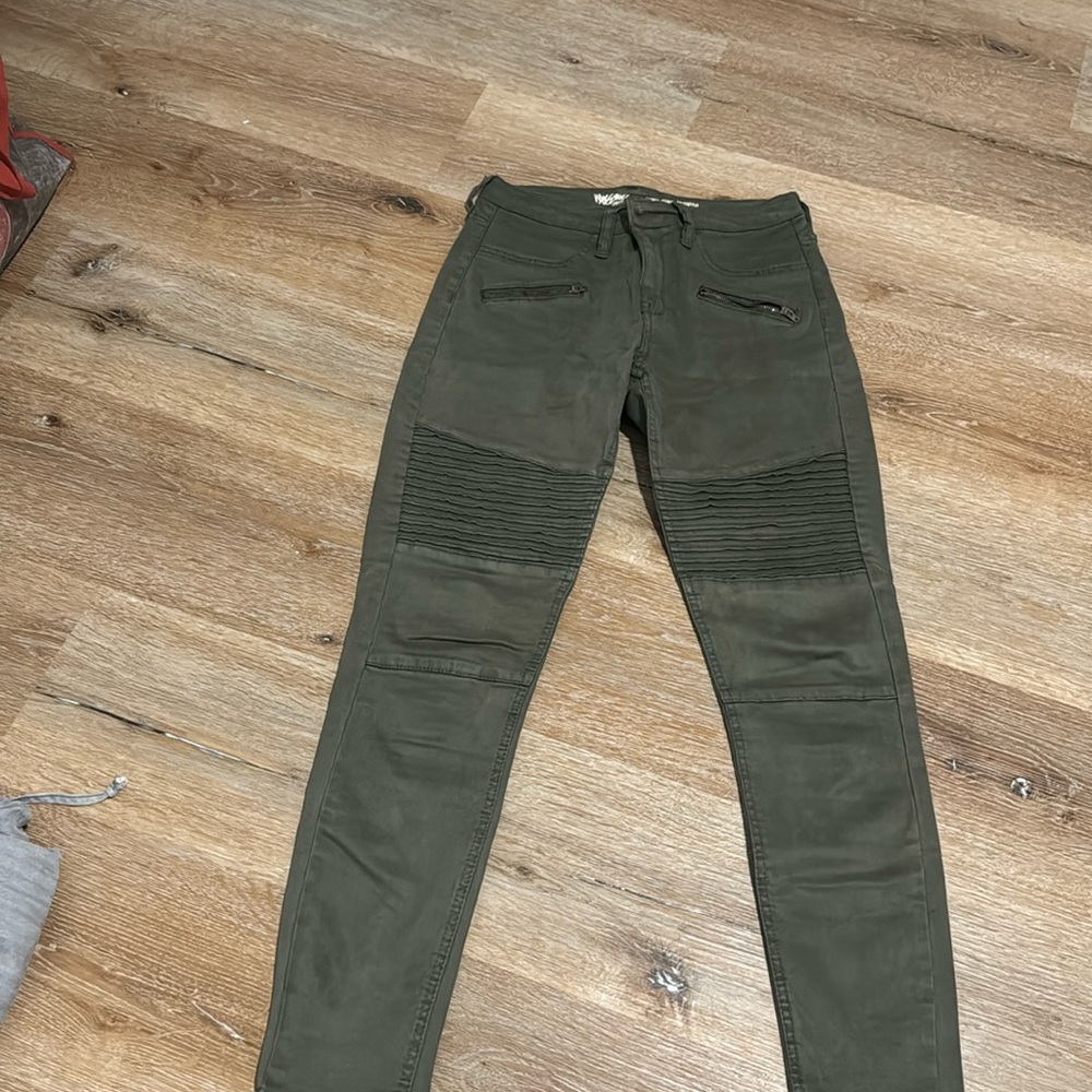 Olive green moto skinny jean Mossimo 4